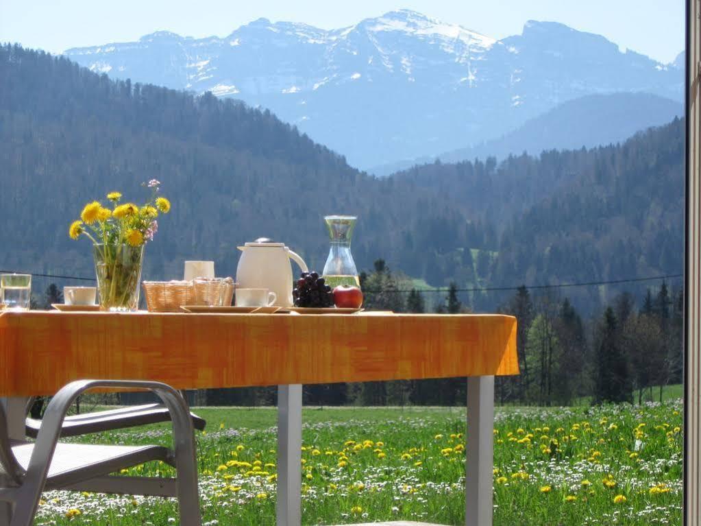 Вилла Schweizer Hof Шварценберг-им-Брегенцервальд Экстерьер фото