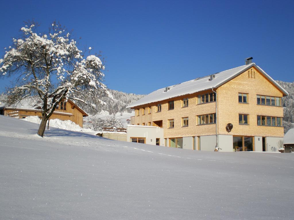 Вилла Schweizer Hof Шварценберг-им-Брегенцервальд Экстерьер фото